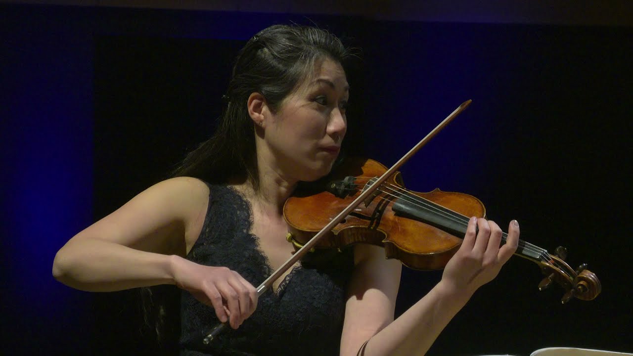 Trio con Brio Copenhagen plays piano trios by Haydn and Shostakovich (live)