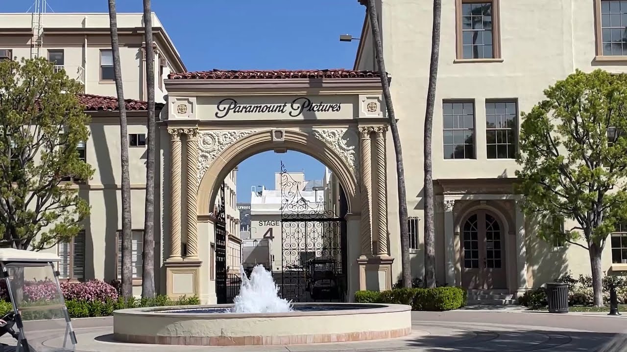 THE VIP TOUR OF PARAMOUNT PICTURES STUDIOS