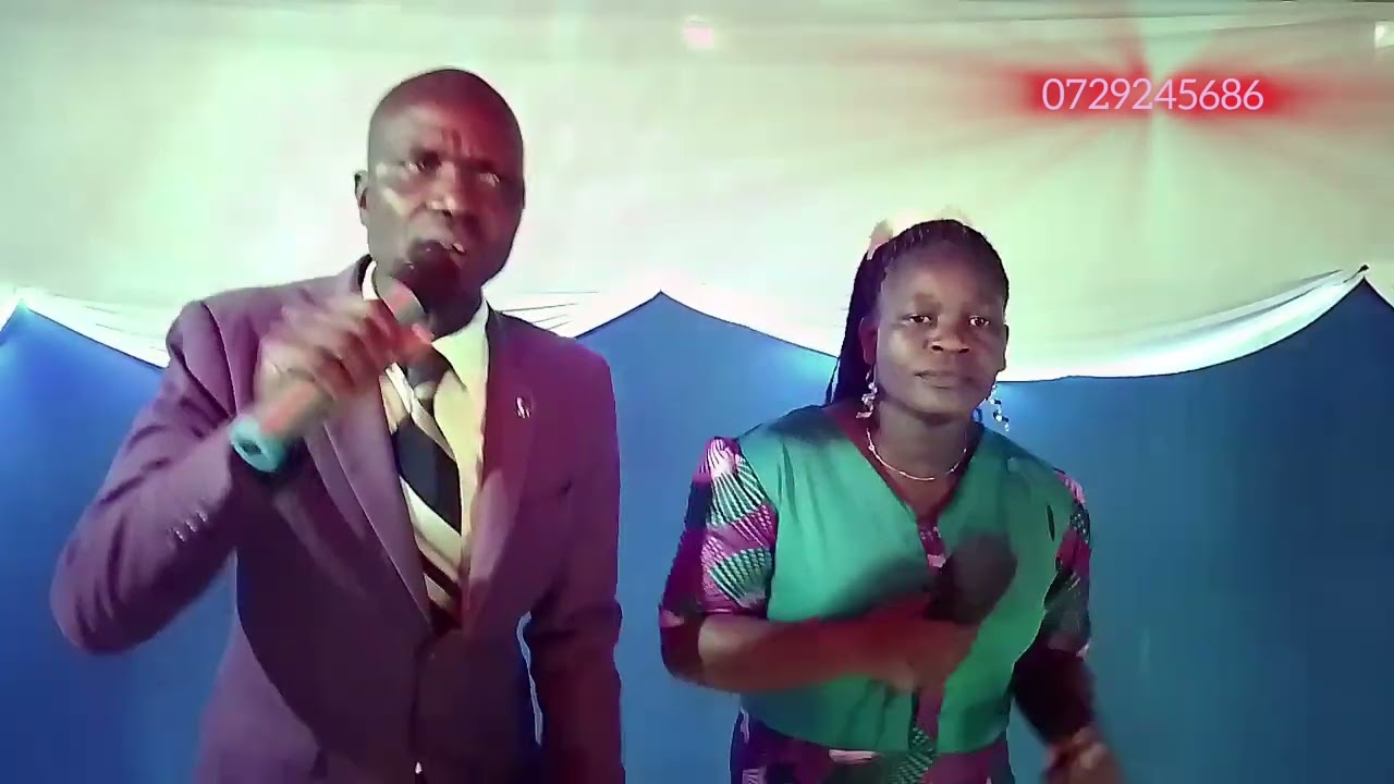 Niko Hapa worship medley by Pst Henry and Caro Mutonyi 