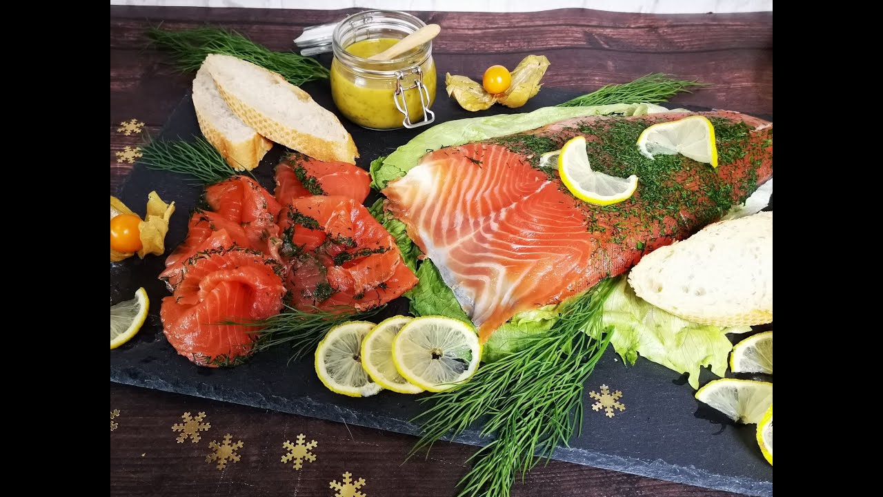 Graved Lachs / Gebeizter Lachs mit Honig-Senf-Dill So&szlig;e