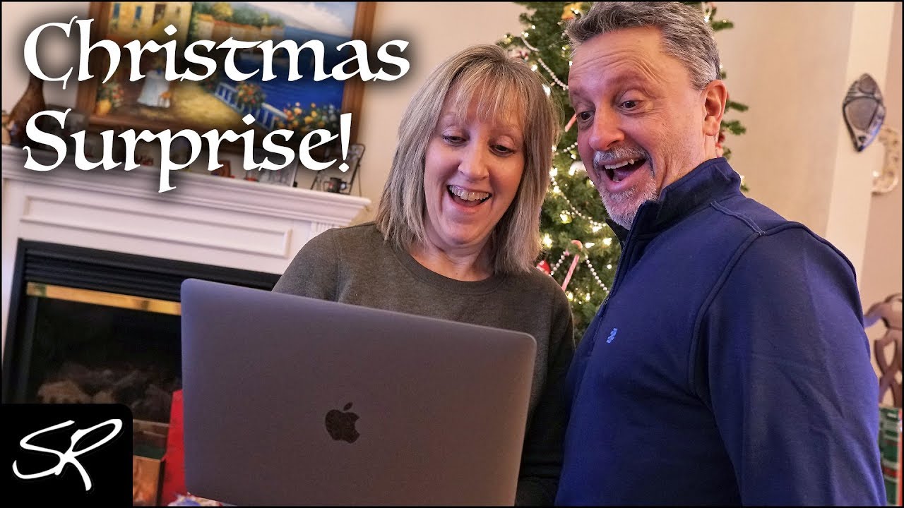 Surprising My Parents With a BRAND NEW 2018 MacBook Air for Christmas! | Raymond Strazdas