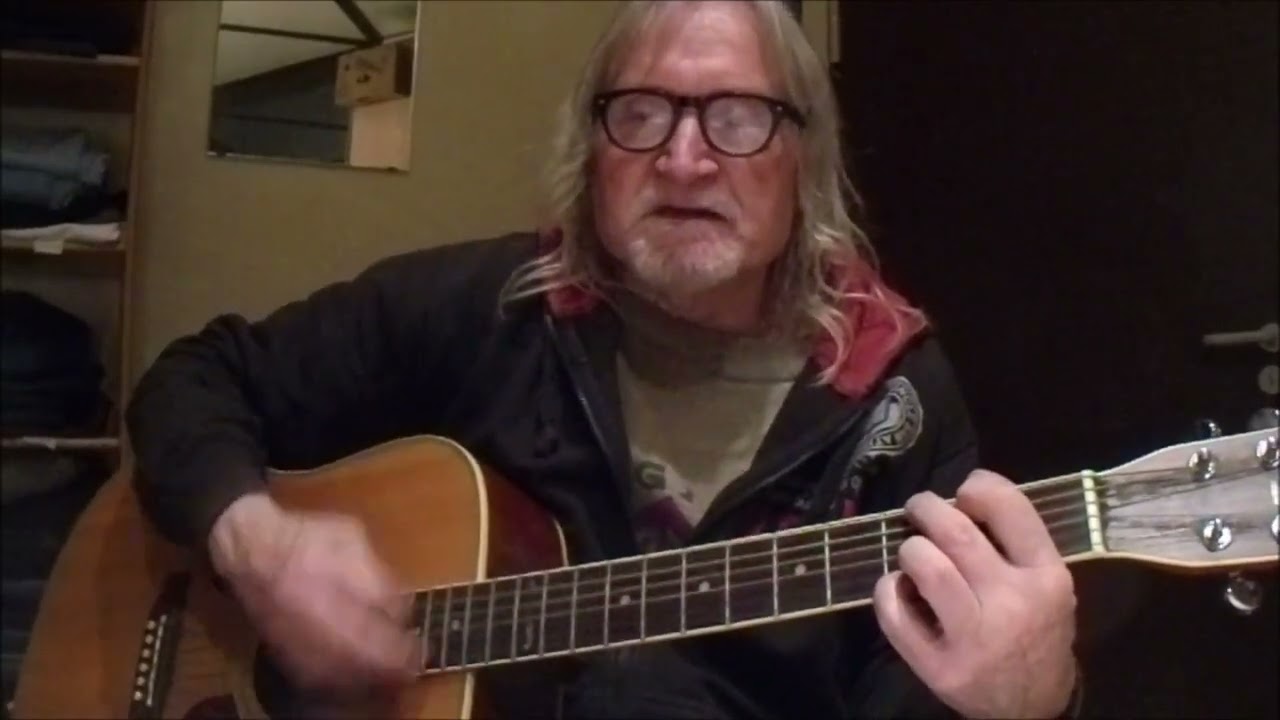 Ich bin ein Kind von Gott (Gitarrenkreis Bilfingen) 👍🏻💪🏻😊🐶🎤🎸🎼🎵🎶⛪️👼🏻🙏🏻