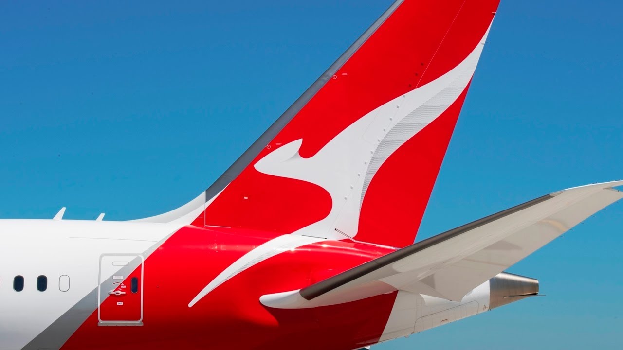 Qantas asked to assist stranded Thomas Cook travellers