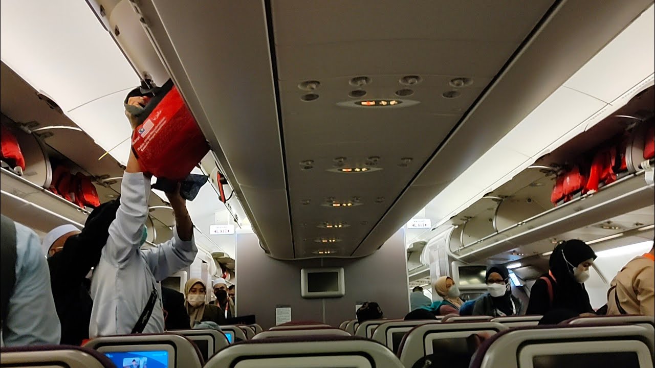 Penerbangan MH8449 Terengganu Ke KLIA Membawa bakal haji 1443Hijrah/2022 M ke destinasi seterusnya