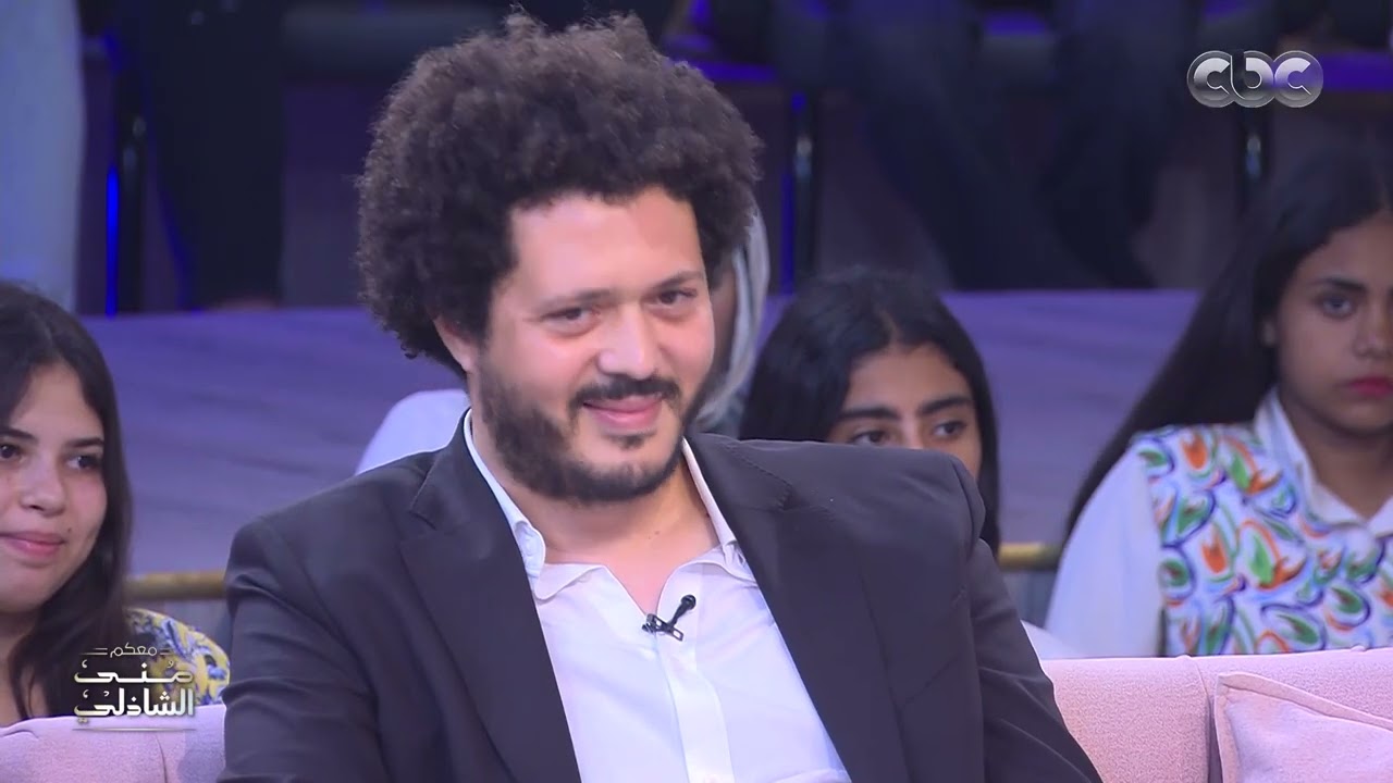 جابوله اغنية وخلوه يلحنها 5 مرات - مستحيلات حصلت في مسرحية تشارلي