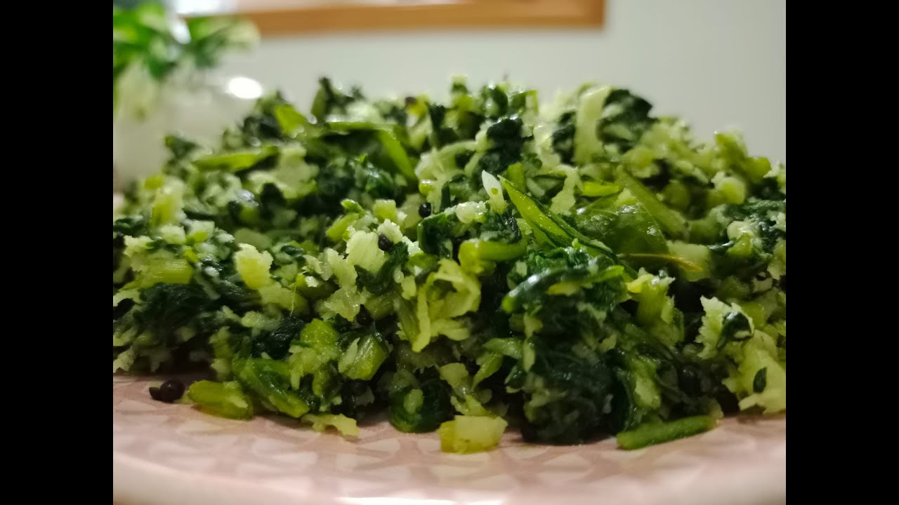 Spinach Thoran | Palak Thoran | Spinach / Palak Stirfry