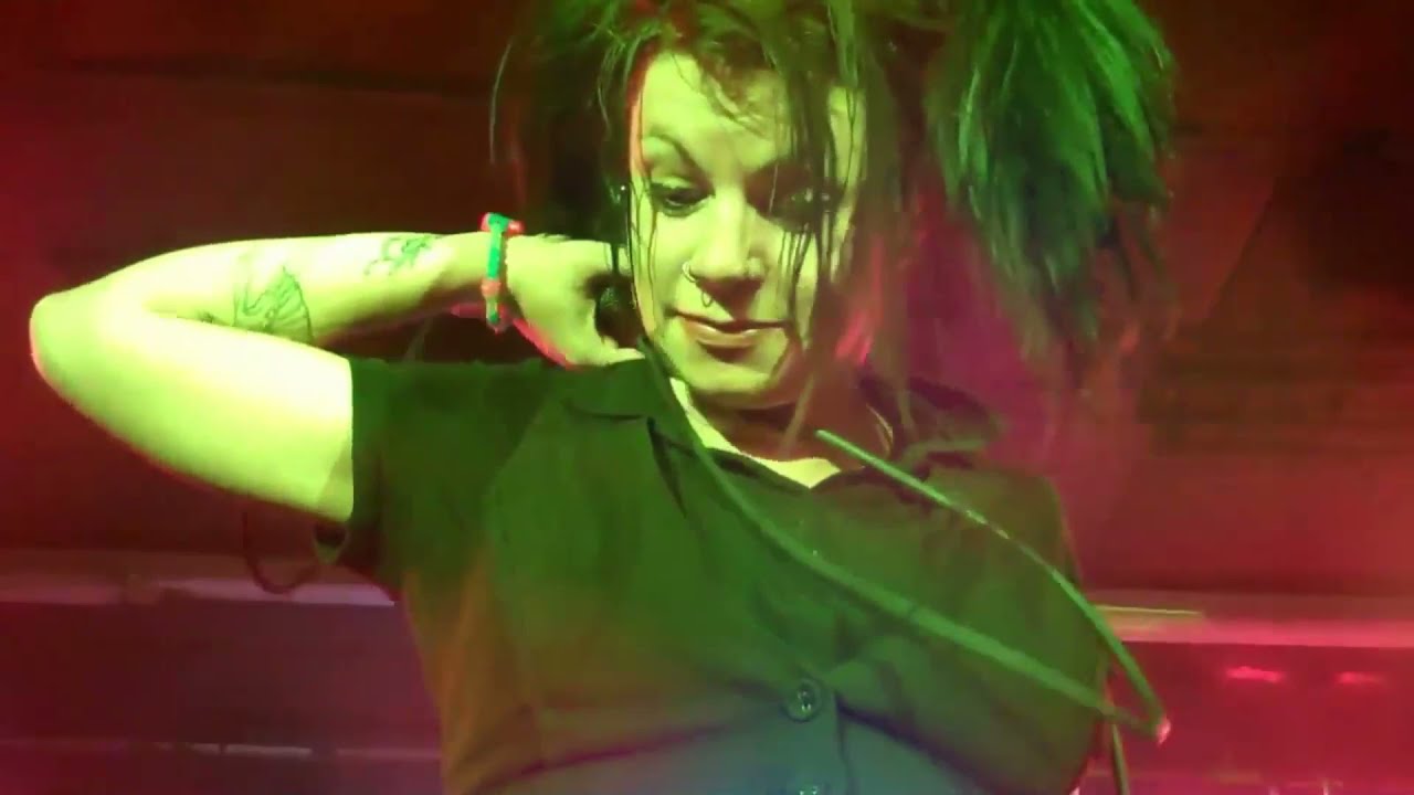 The Birthday Massacre / Sleepwalking / Subtitulado Español