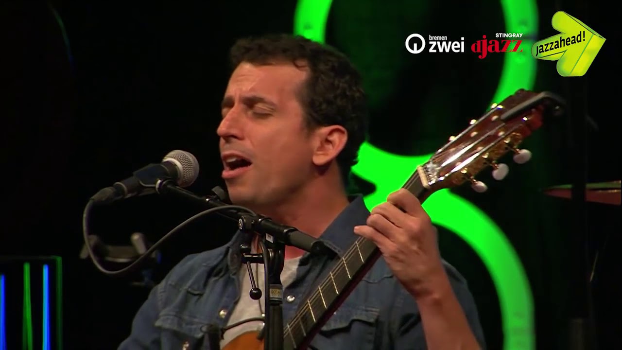ACA SECA TRIO LIVE IN BREMEN JAZZAHEAD : CLAVELITO BLANCO