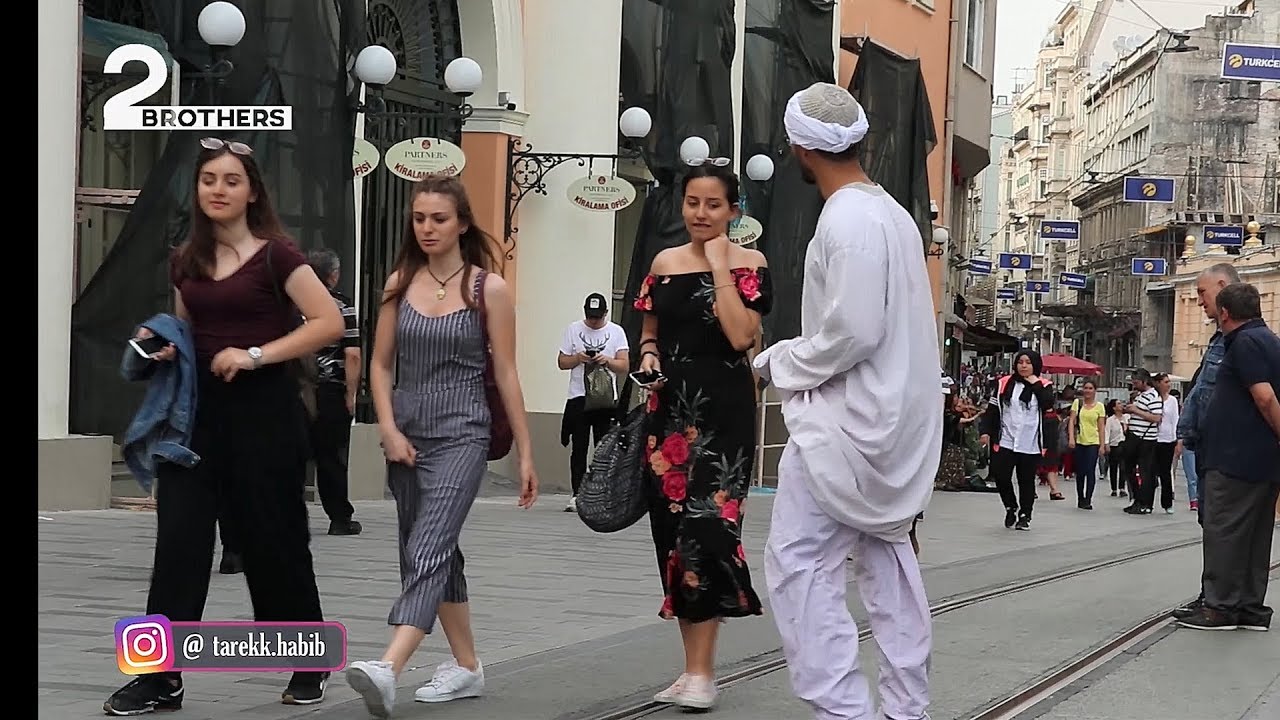 مقلب | صعيدي تايه في شوارع اسطنبول بتركيا