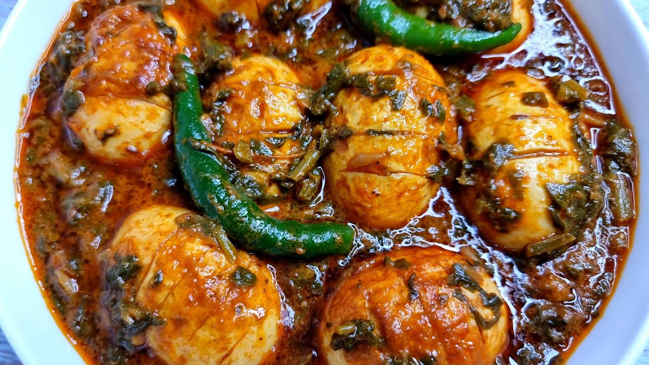 बढ़ती ठंड में 10 मिनट में अंडा पालक करी बनाएं और ठंड को दूर भगायें | Easy Delicious Anda Palak Curry