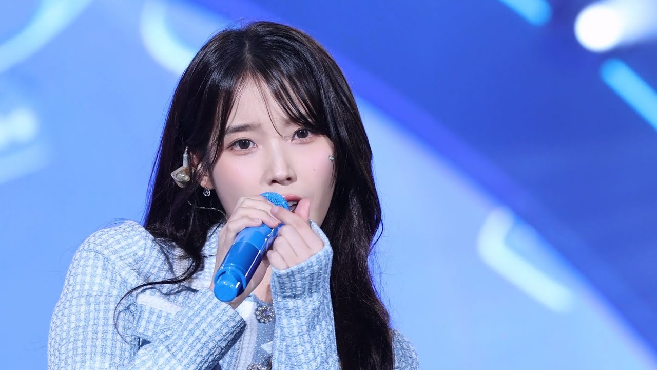[4K] 230917 아이유(IU) - 블루밍 세로캠 @2023 모모콘