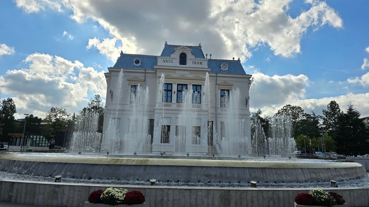 Pitesti Walking tour - Romania