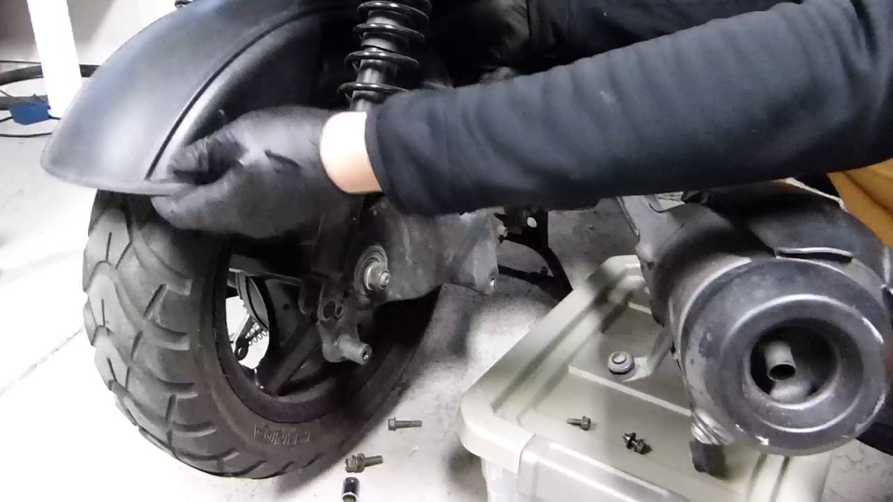 How To Remove/Replace the Rear Wheel/Tire on a Yamaha Zuma
