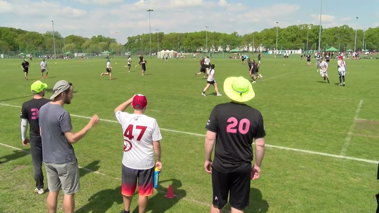 Sportgame 10.05-Uczestnicy Europejskich Klubowych Mistrzostw Masters w Ultimate gościli we Wrocławiu