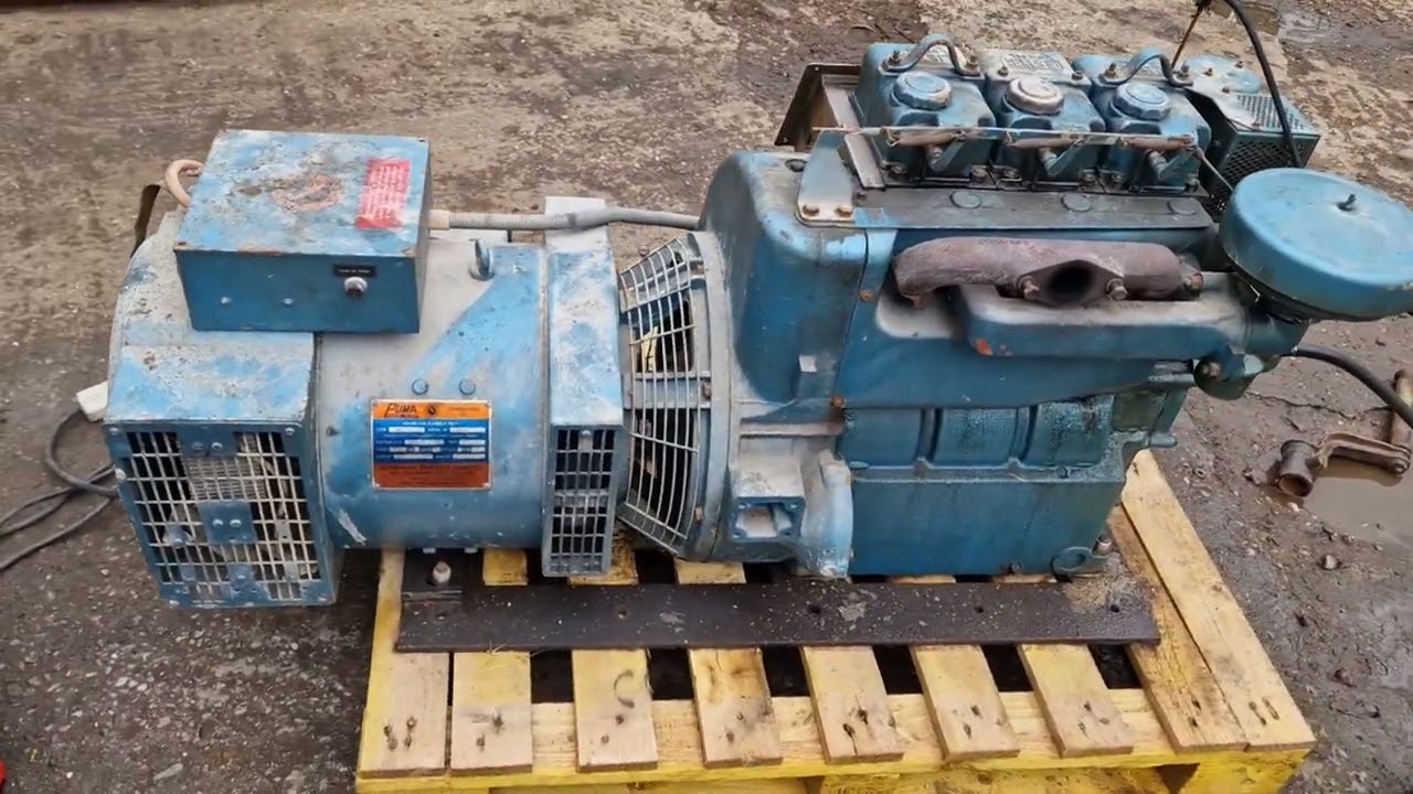 Lister ST3 Stationary Diesel Generator, Hand Start Up.