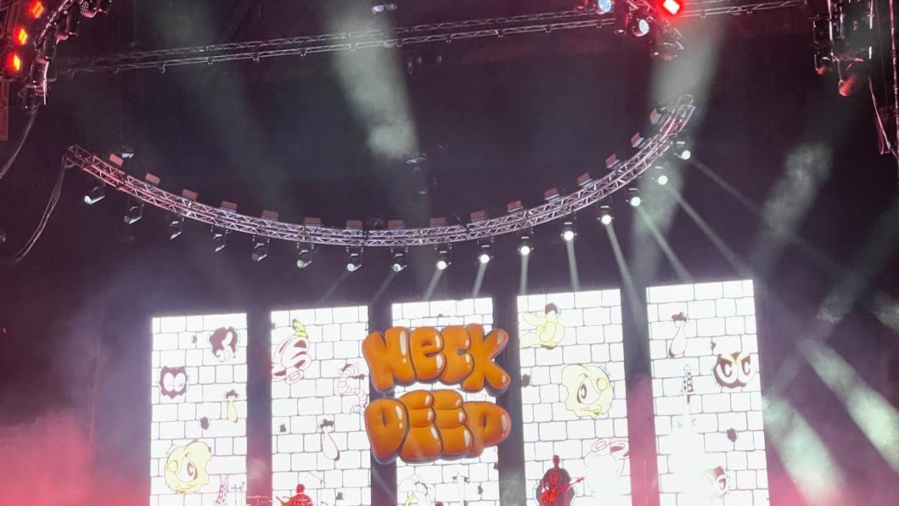 Neck Deep - In Bloom live in London at Alexandra Palace