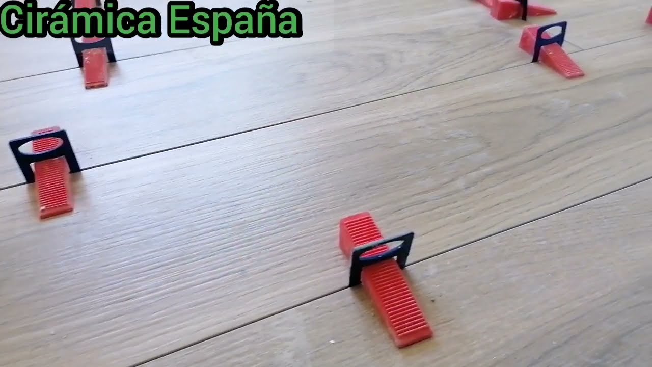 c&oacute;mo instalar Bldosa /C&oacute;mo instalar PISO CER&Aacute;MICA f&aacute;cilmente.. Instalaci&oacute;nes //Cer&aacute;mica / BALDOSA.