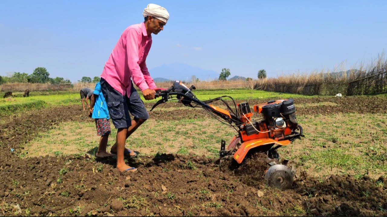 छोटे किसानों के लिए वरदान है यह मशीन //power Tiller weeder// Agriculture farming mini tractor//🚜👍🏻