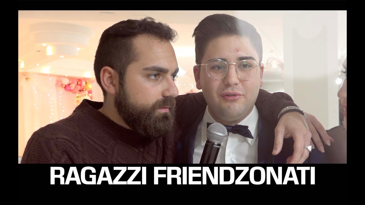 Servizio Pubico - Ragazzi Friendzonati