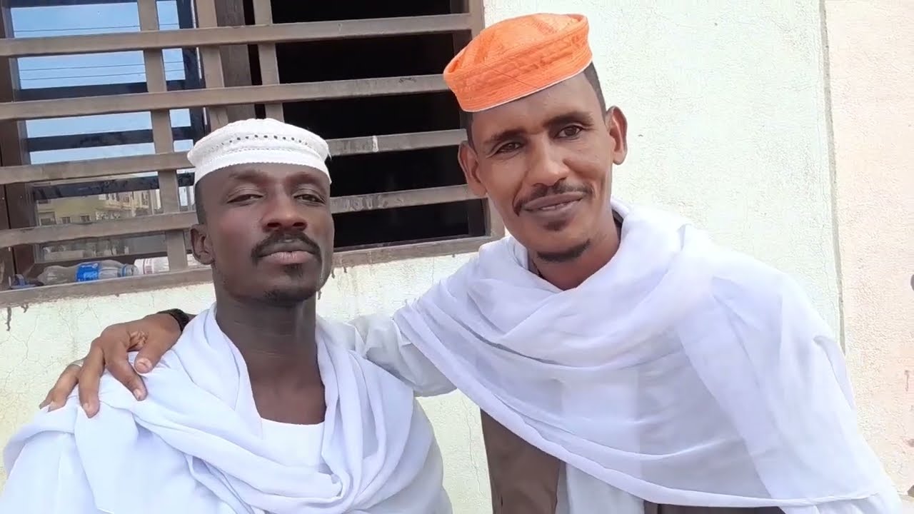 الشاعر التايقر صاحب اغنية الأخضر الابتحرن...يفجر المفاجأة ةيشرح معنى الأخضر الابتحرن . برنامج_قبضتك