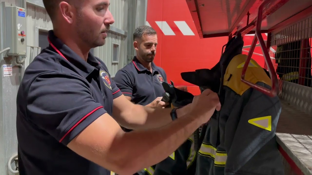 #BomberosTF vela por la seguridad de todos en la noche de las hogueras de San Juan