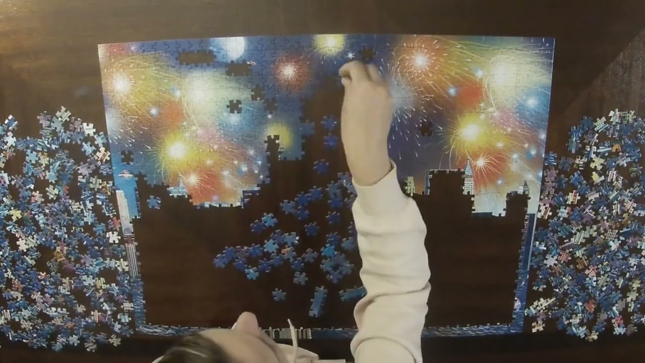 Manhattan Celebration - 1,000 Piece Timelapse Jigsaw Puzzle - Relaxing/Satisfying