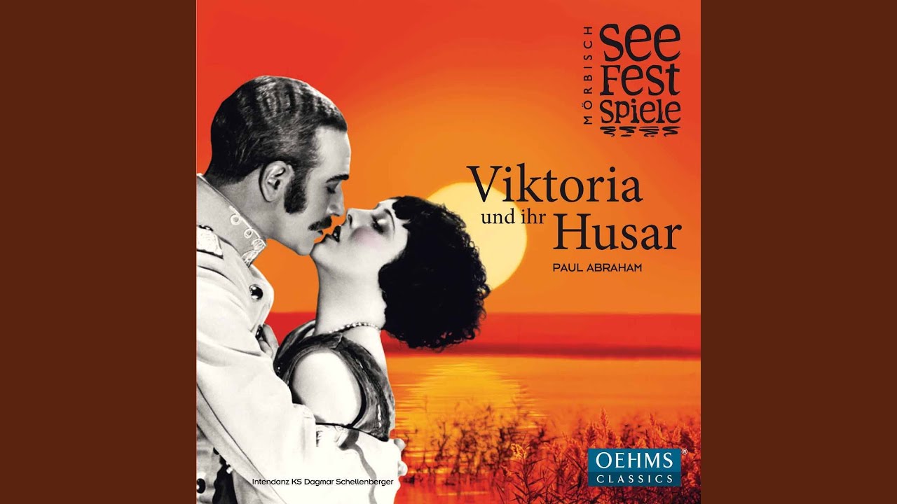 Viktoria und ihr Husar, Act I: Act I: Ping-Pong (O Lia San, Chorus)