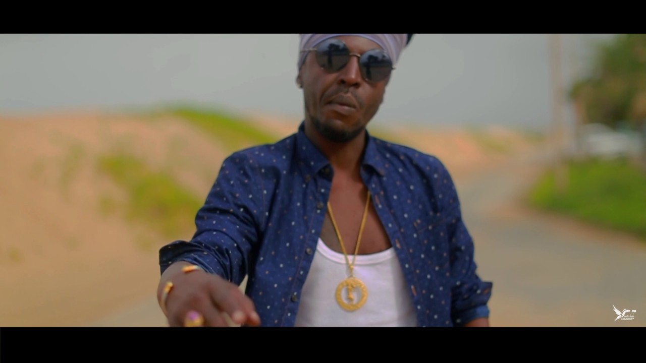PRINCE KOLONI CLIP OFFICIEL TE MI NAW DE MOO