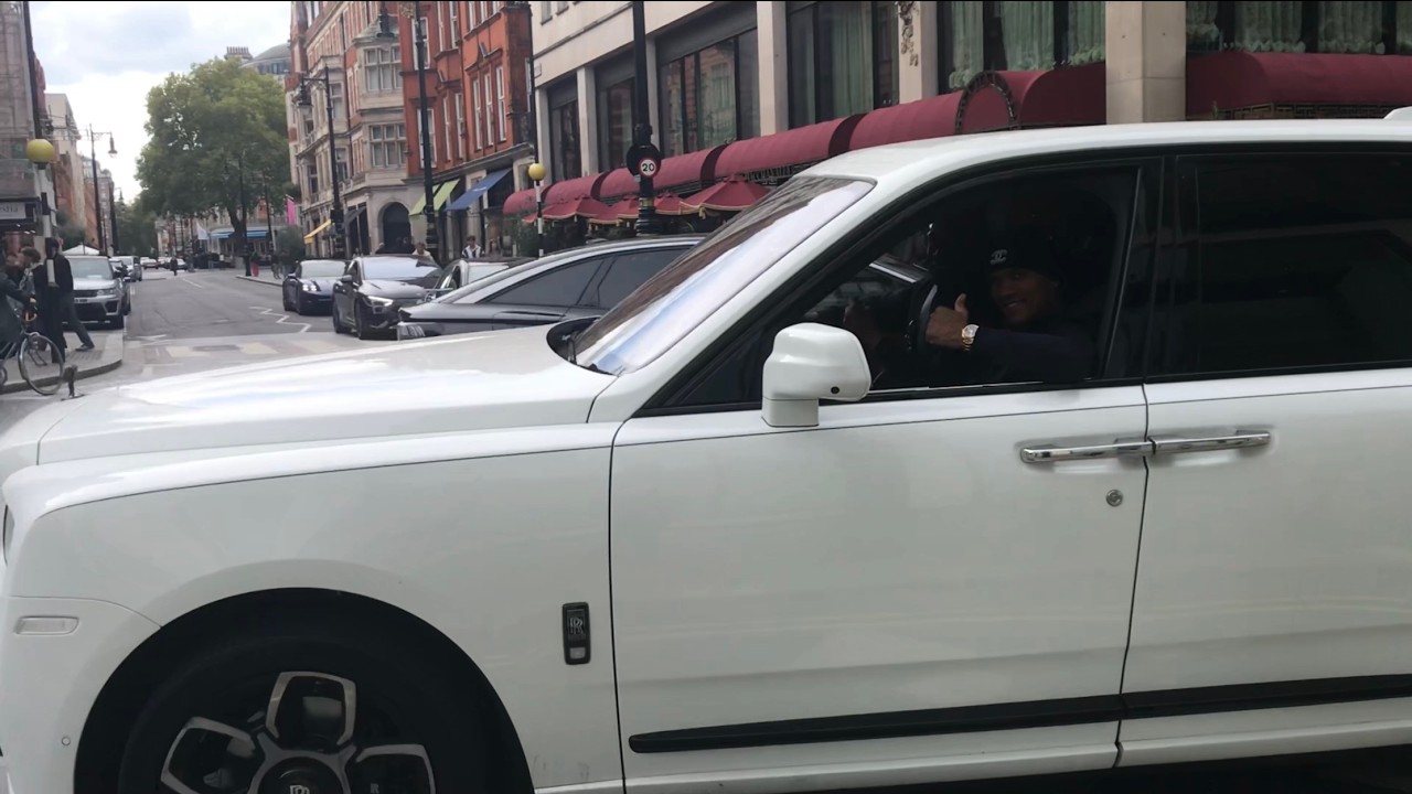 Conor Benn Get Ready For Chris Eubank Jr Fight Relaxing In Rolls-Royce Cullinan + Luxury Cars London