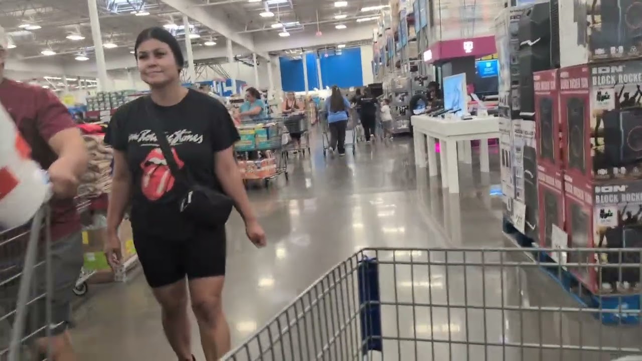 Body cam #6: shopping a batch @ my old store 