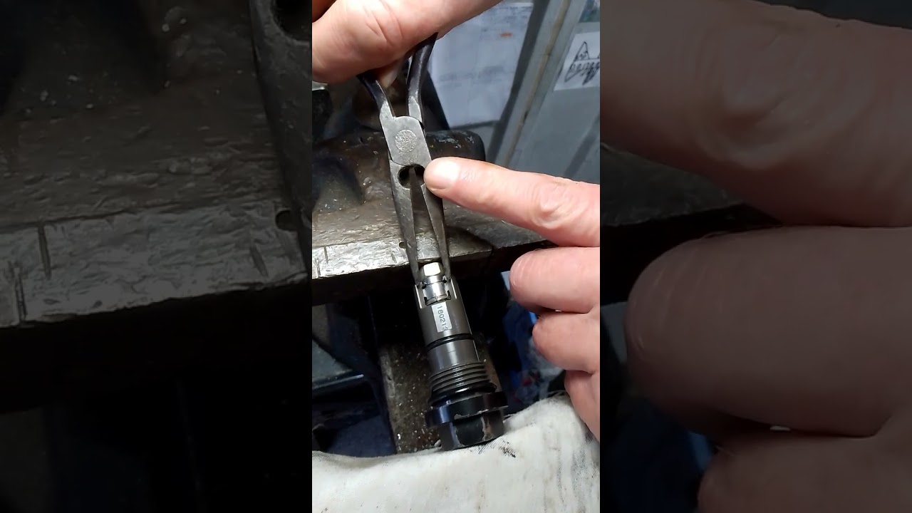 Re Set Triumph Cam Chain Tensioner.