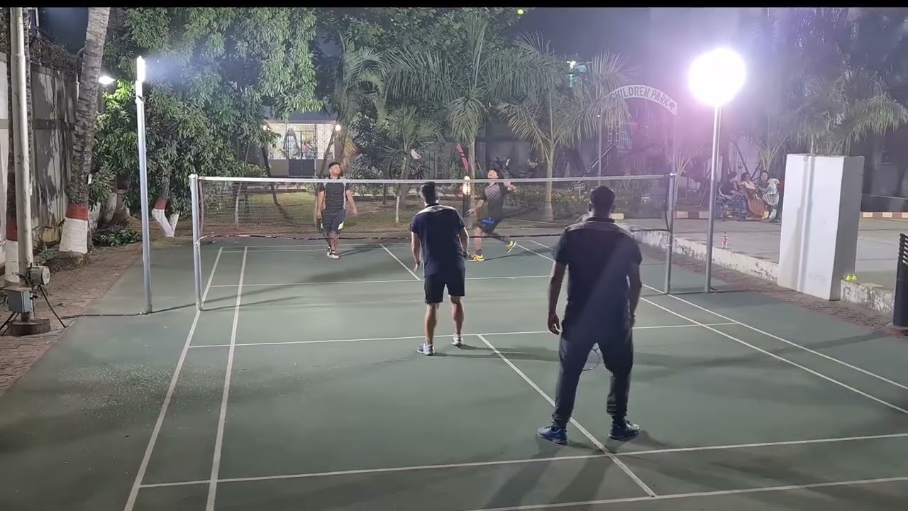 badminton doubles match 3 game 1 with yonex