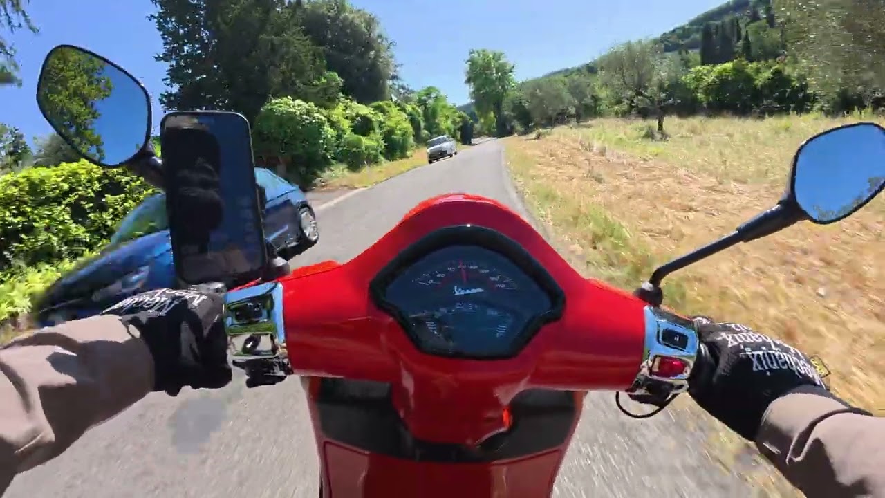 VESPA RIDE TO FIRENZE – BEAUTY, SILENCE & CURVES OF TUSCANY