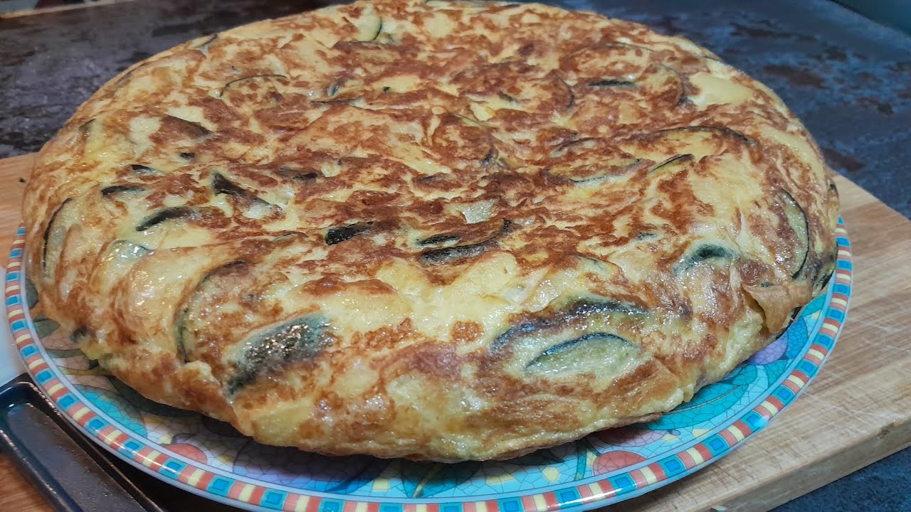 tortilla de calabacín,patata y cebolla 👌
