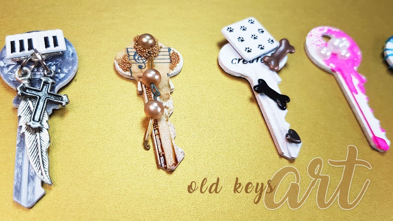 Old keys to creat art