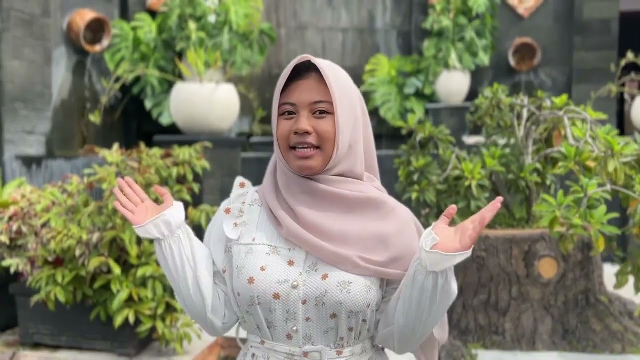 Ukhwah Islamiah, persaudaraan karena Allah. Di SMAN 1 MAOSPATI