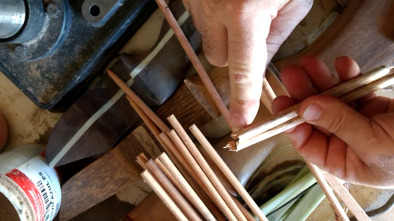 Como escolher hastes de madeira para fazer flechas