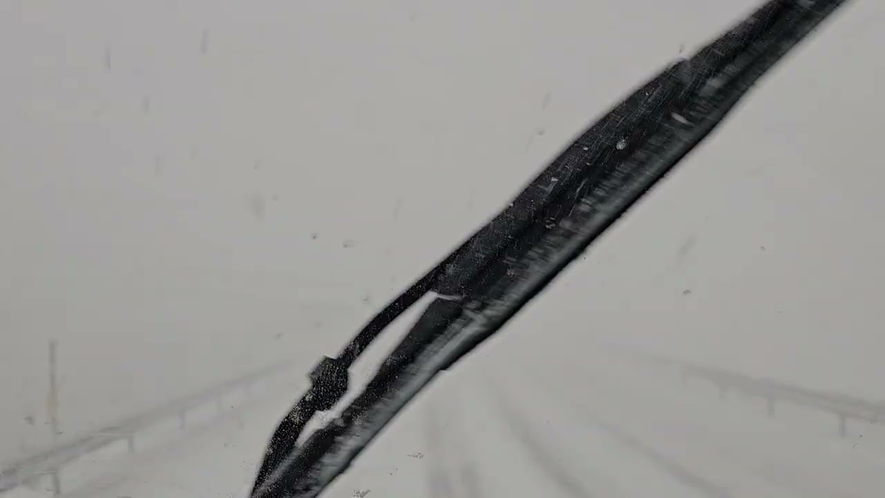 Lake effect snow storm whiteout conditions Buffalo NY Jan 19th 20w6