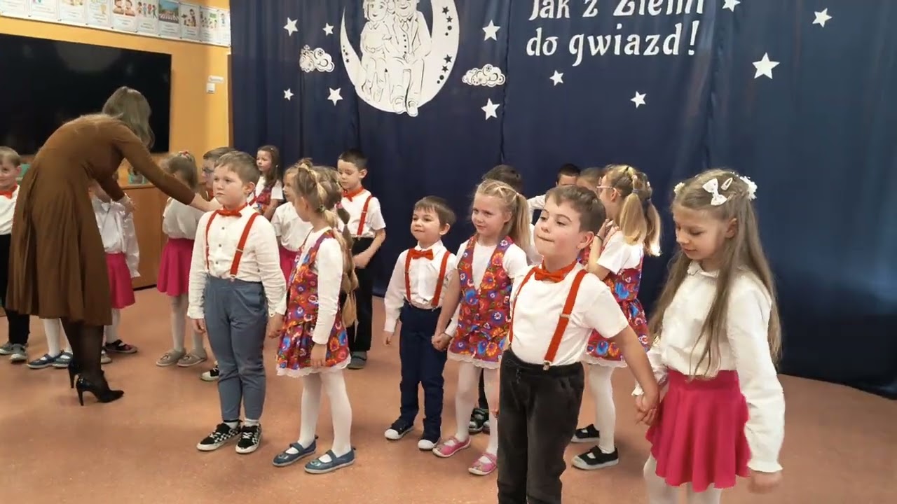 Występy z okazji Dnia Babci i Dziadka w grupie ''Tęczowe Nutki'' 22.01.2026r.
