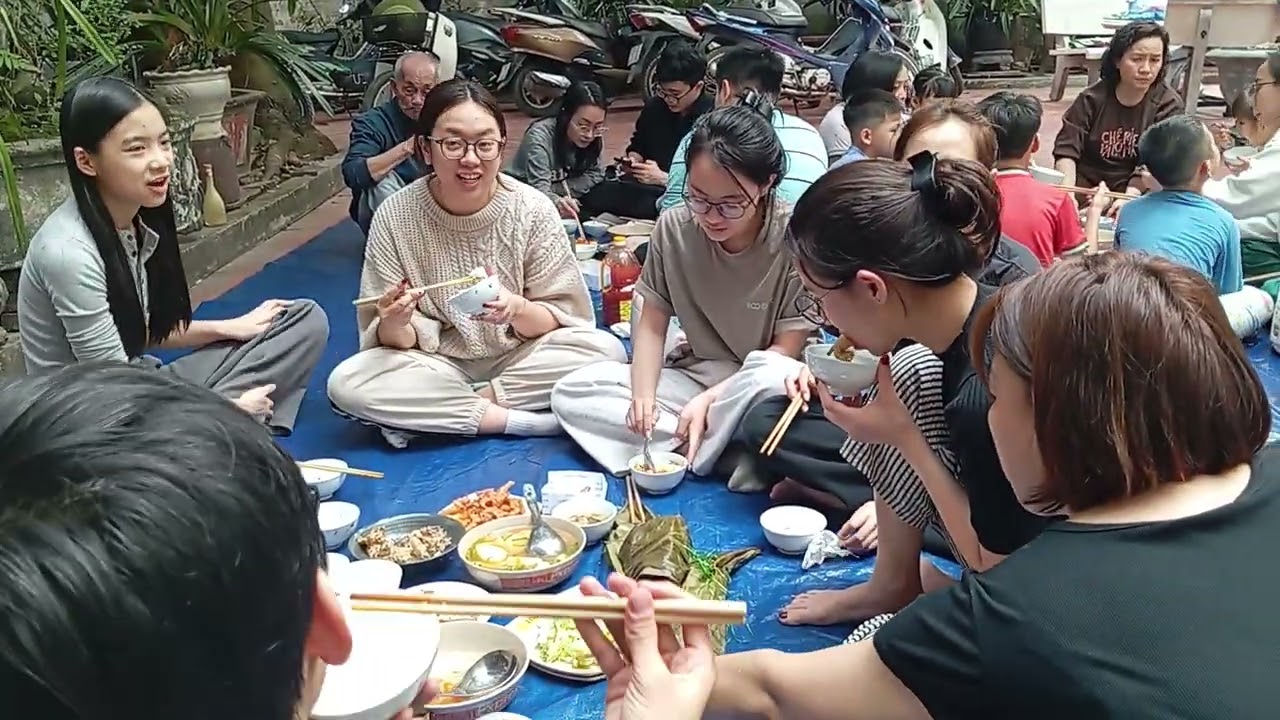 Tết 2026 sau khi gói bánh.