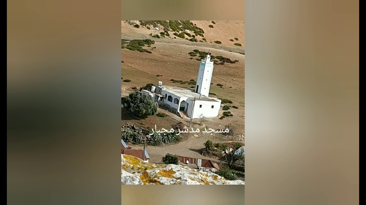 بعض مساجد قبيلة بني حسان، وأنشودة طالب طالب