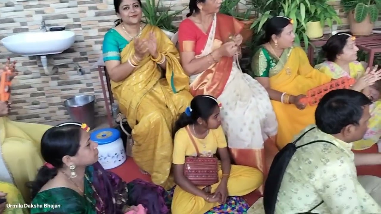 शादी में गायें जाने वाला हल्दी गीत 🙏 पुणे से प्रस्तुति 🙏 लेडिज संगीत के लिए संपर्क करें 9665905261