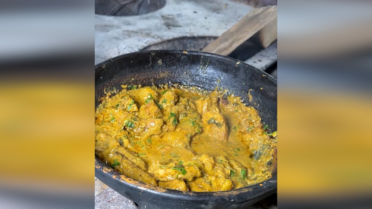 Patitas de cerdo con maní