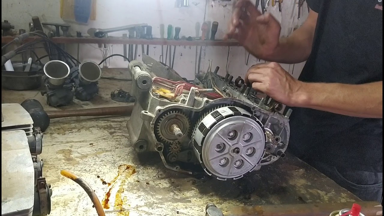 Suzuki gt 380 1972 desmontagem completa do motor