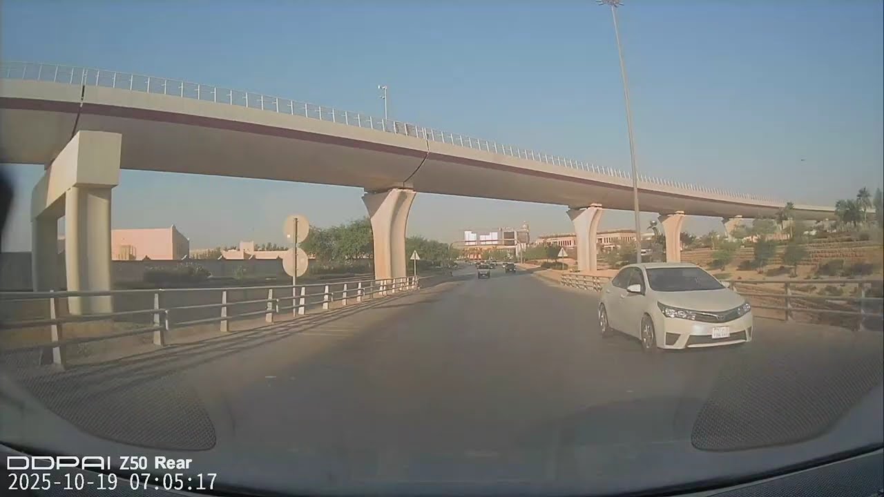20251019 - Dashcam Z50 with front and rear coverage RAW sound, a wide viewing angle, and ideal roads