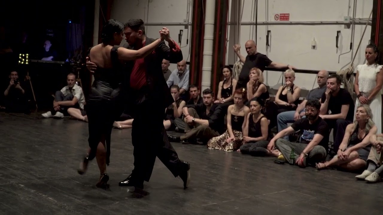 Corina Herrera y Octavio Fernandez Milonga Si - tango club - Bologna