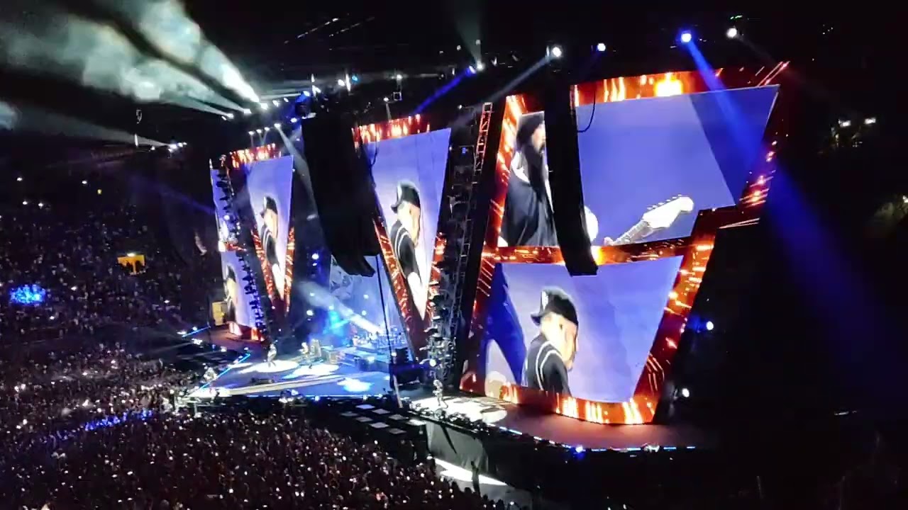 C'è chi dice no. Vasco live 2025 Bologna 12/06/2025