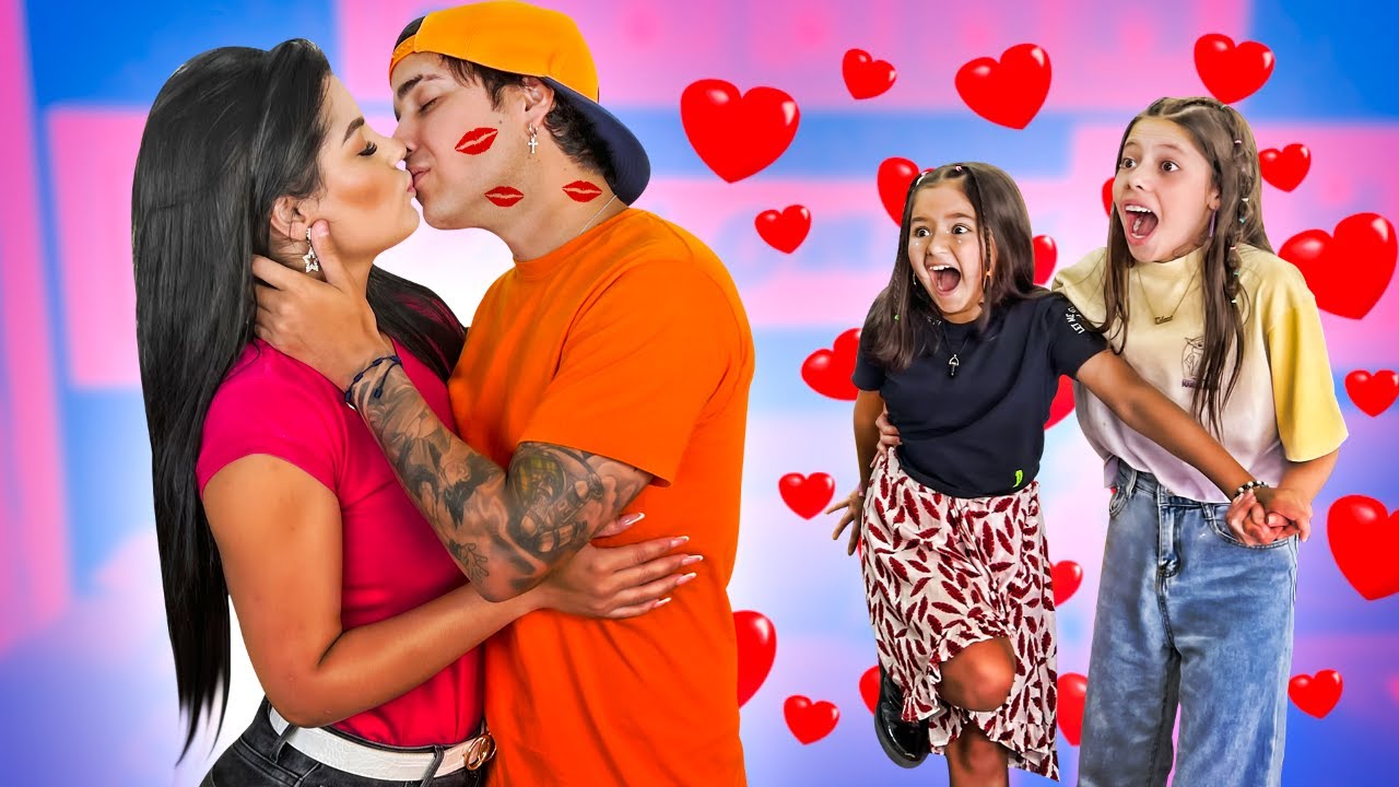 NOS BESAMOS FRENTE A NUESTRAS HERMANITAS !!