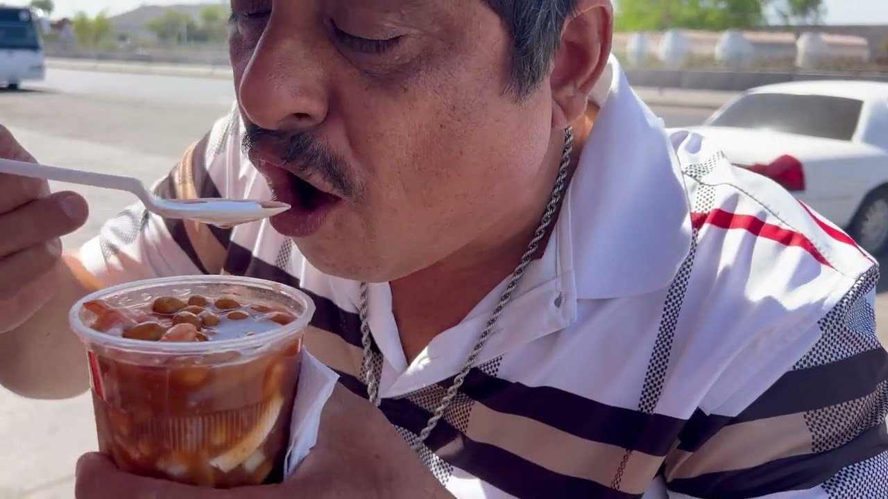 Los vasitos con camarón del compa chino en el crucero de los mochis con la mexico 15