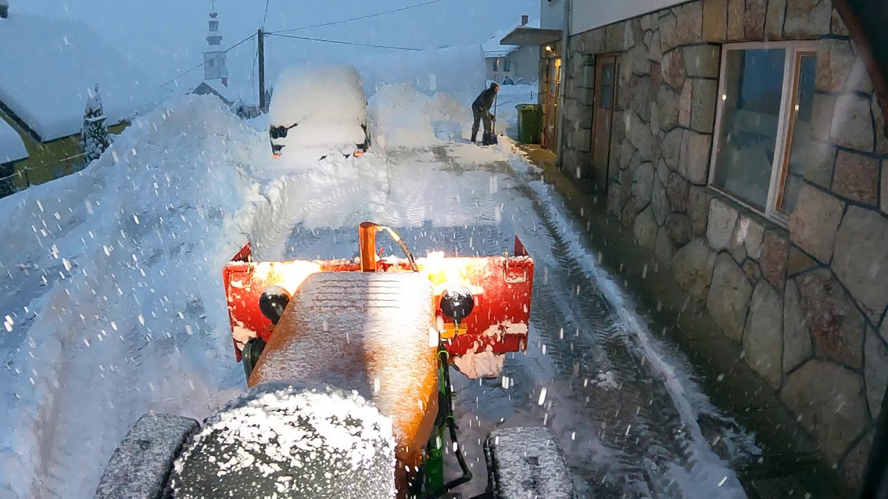 Tomo Vinković TV 731 afternoon cleaning snow  28.12.20/1